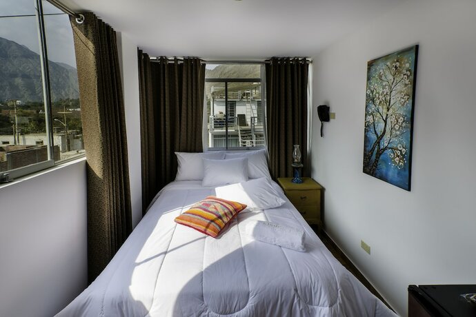 Imagen de la habitación del Hotel El Encanto. Foto 13