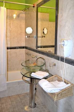 Imagen de la habitación del Hotel El Encuentro En Chacras De Coria. Foto 35