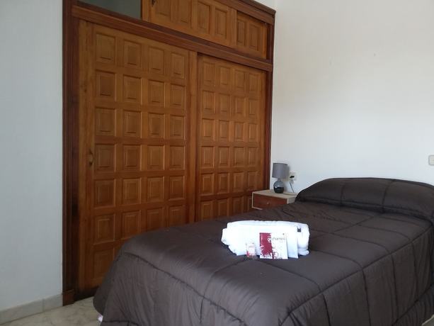 Imagen de la habitación del Hotel El Faro, Antequera. Foto 4