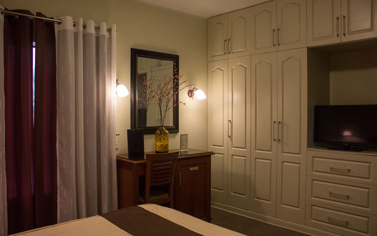 Imagen de la habitación del Hotel El Faro Inn. Foto 4