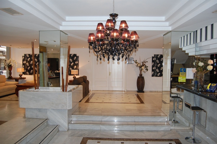 Imagen de los interiores del Hotel El Faro Marbella. Foto 13