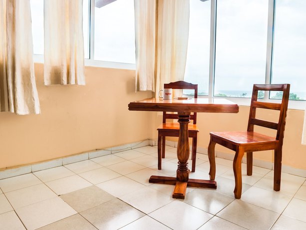 Imagen de la habitación del Hotel El Faro, &Uacute;rsulo Galv&aacute;n. Foto 9