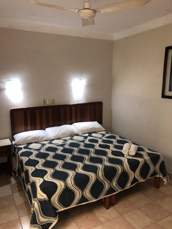Imagen de la habitación del Hotel El Faro Veracruz. Foto 6