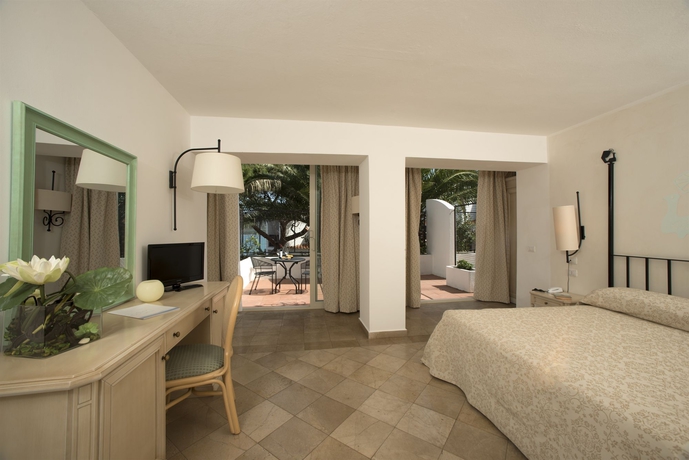 Imagen de la habitación del Hotel El Faro and Spa. Foto 10