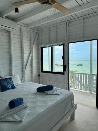 Imagen de la habitación del Hotel El Faro by &Oacute;OL Hotels. Foto 8