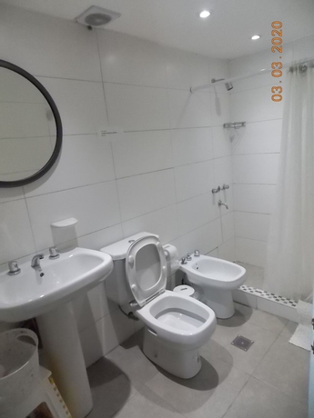 Imagen de la habitación del Hotel El Fresno. Foto 17
