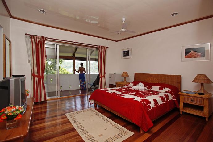 Imagen de la habitación del Hotel El Galleon Beach Resort Asia Divers. Foto 18
