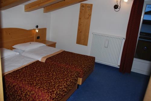 Imagen de la habitación del Hotel El Geiger. Foto 8