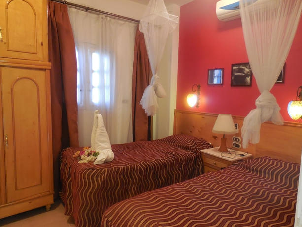 Imagen de la habitación del Hotel El Gezira Gardens. Foto 7