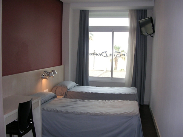 Imagen de la habitación del Hotel El Globo. Foto 4