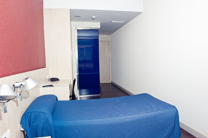 Imagen de la habitación del Hotel El Globo. Foto 5