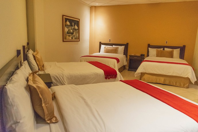 Imagen de la habitación del Hotel El Gran Chort&iacute;. Foto 3