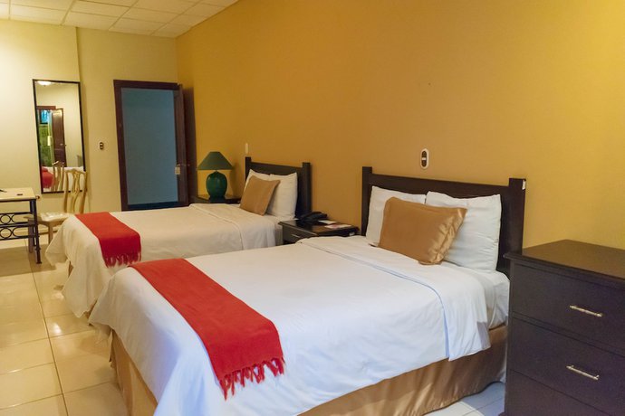 Imagen de la habitación del Hotel El Gran Chort&iacute;. Foto 4