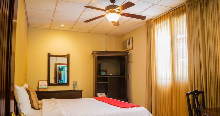 Imagen de la habitación del Hotel El Gran Chort&iacute;. Foto 11