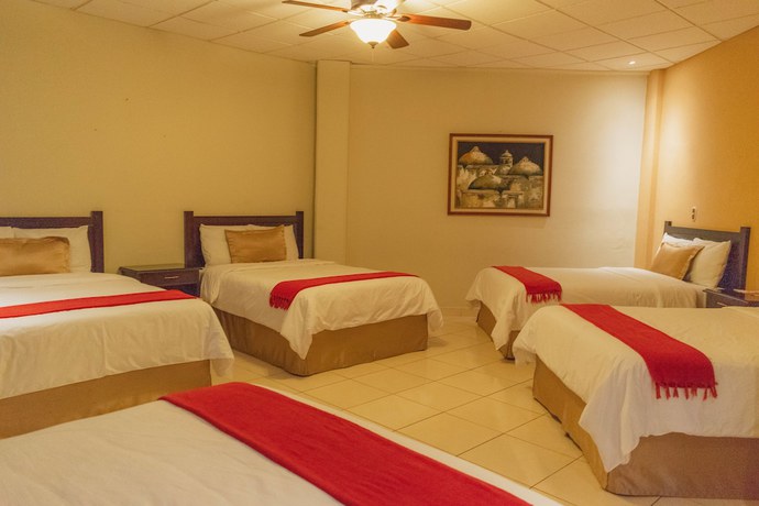 Imagen de la habitación del Hotel El Gran Chort&iacute;. Foto 12