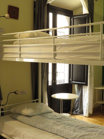 Imagen de la habitación del Hotel El Granado Hostel. Foto 5