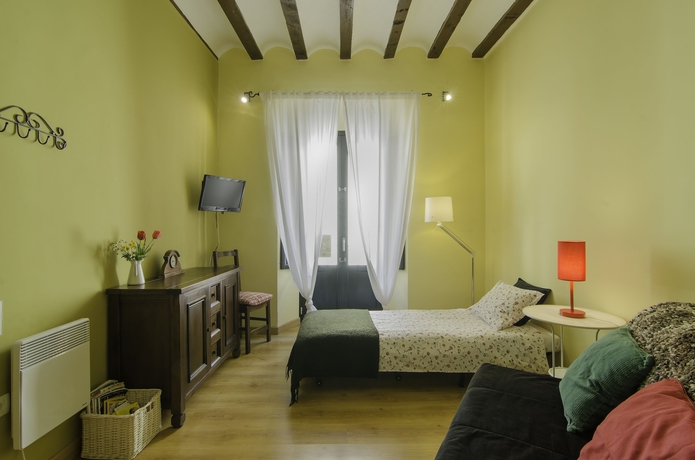 Imagen de la habitación del Hotel El Granado Hostel. Foto 15