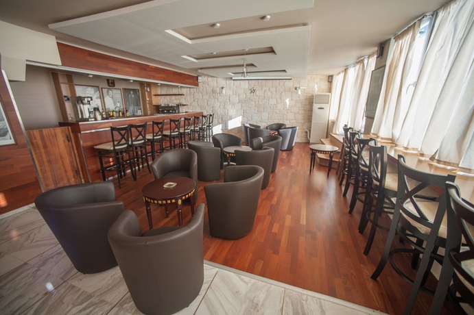 Imagen del bar/restaurante del Hotel El Greco, Agios Nikolaos. Foto 3