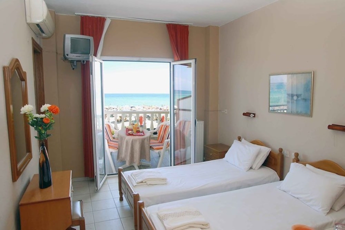 Imagen de la habitación del Hotel El Greco Beach. Foto 5