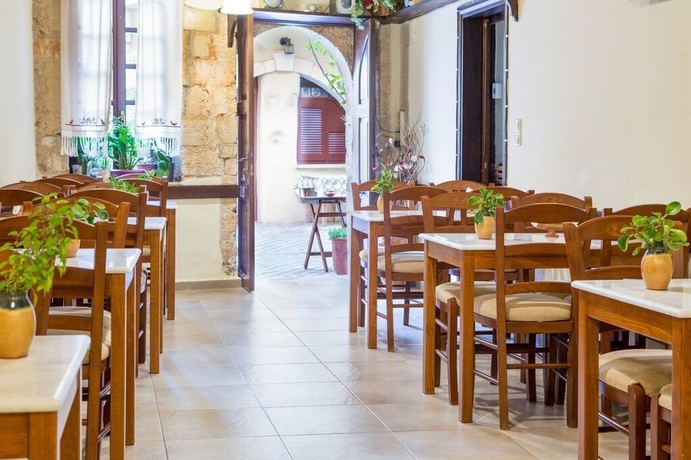 Imagen del bar/restaurante del Hotel El Greco, Chania. Foto 5