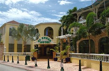 Imagen de los exteriores del Hotel El Greco, Nassau. Foto 8