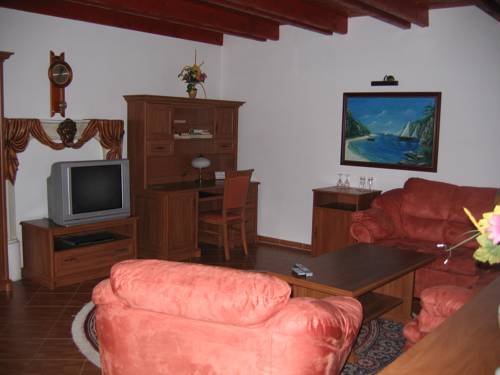 Imagen de la habitación del Hotel El Greco, Rožnov pod Radho&scaron;těm . Foto 2
