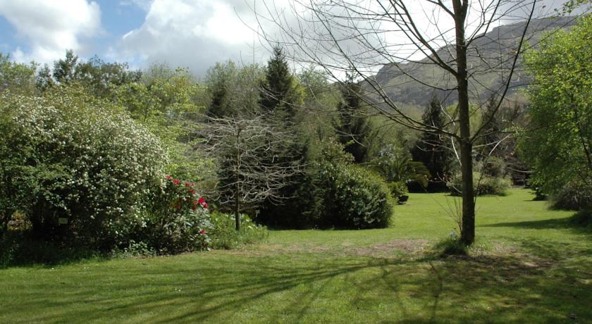 Imagen de los exteriores del Hotel El Habana Llanes. Foto 12