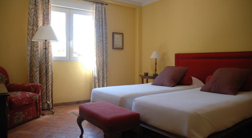 Imagen de la habitación del Hotel El Habana Llanes. Foto 4