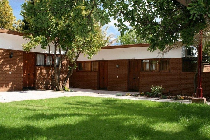 Imagen de los exteriores del Hotel El Hidalgo, Valdepeñas. Foto 8