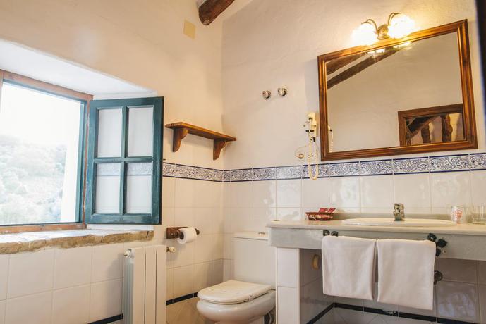 Imagen de los interiores del Hotel El Horcajo. Foto 11