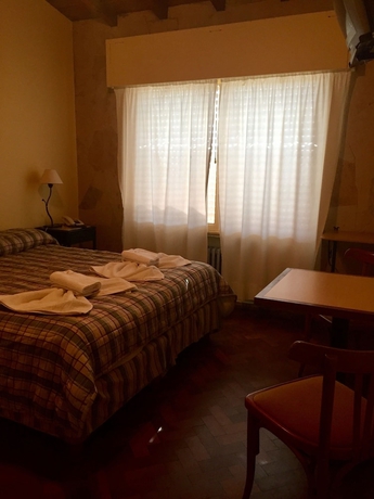 Imagen de la habitación del Hotel El Hornero Spa. Foto 7