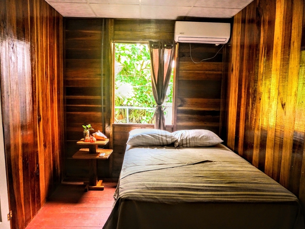 Imagen de la habitación del Hotel El Jaguar. Foto 3