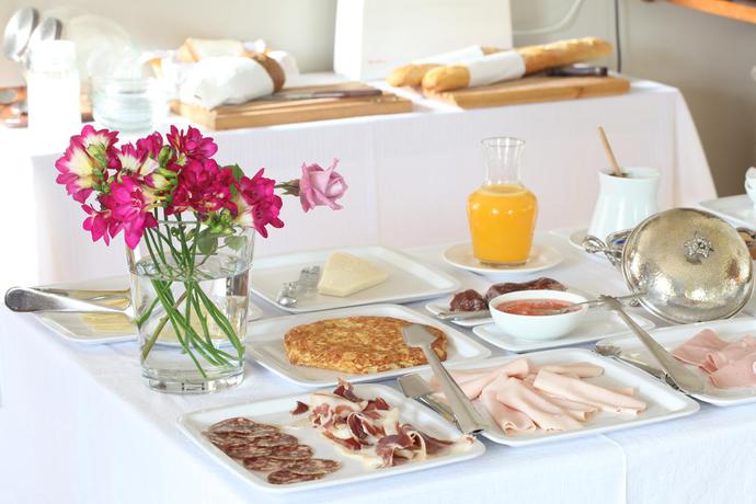 Imagen general del Hotel El Jardín De Carrejo. Foto 7