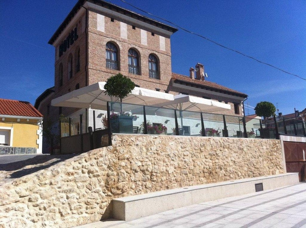 Imagen de los exteriores del Hotel El Jardín De La Abadía. Foto 14