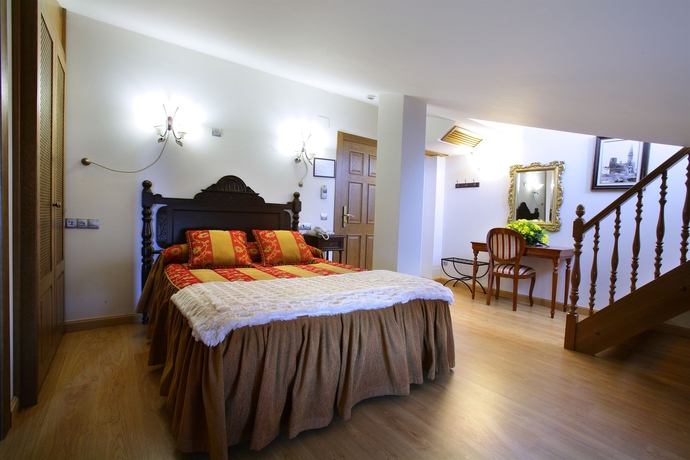 Imagen de la habitación del Hotel El Juglar. Foto 3