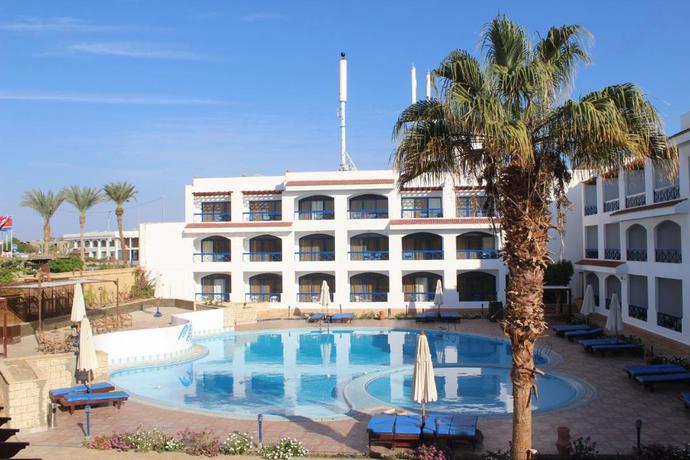 Imagen de los exteriores del Hotel El Khan Sharm. Foto 8