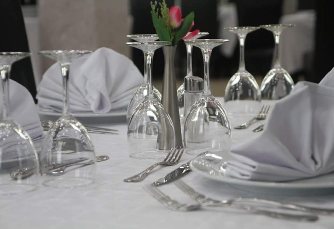 Imagen del bar/restaurante del Hotel El Khayem. Foto 3