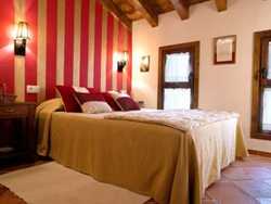 Imagen de la habitación del Hotel El Lagar del Vero. Foto 4