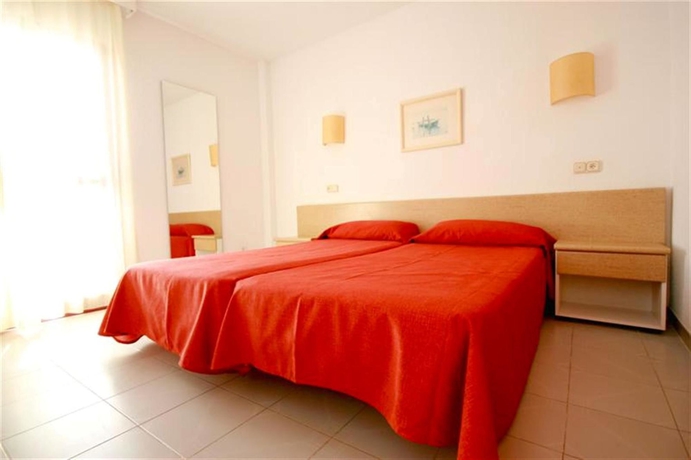 Imagen de la habitación del Hotel El Lago. Foto 3