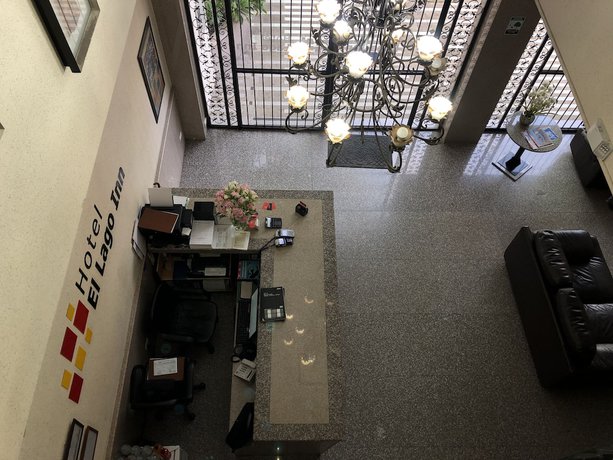 Imagen de los interiores del Hotel El Lago Inn. Foto 20