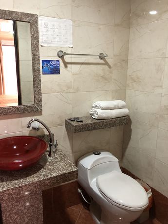 Imagen de la habitación del Hotel El Lago Inn. Foto 15