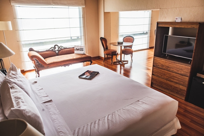 Imagen de la habitación del Hotel El Lago by Luoxo. Foto 4