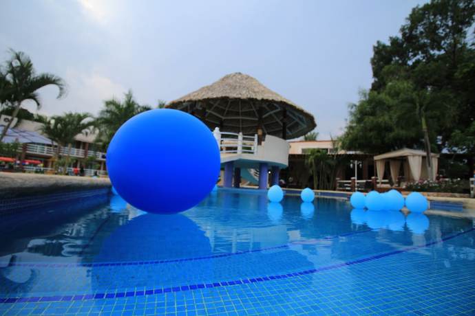 Imagen de la piscina del Hotel El Laurel Boutique. Foto 20