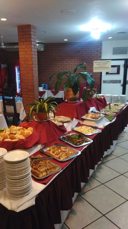 Imagen del bar/restaurante del Hotel El Libertador. Foto 3