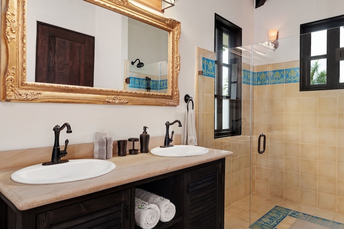 Imagen de la habitación del Hotel El Lugar. Foto 4