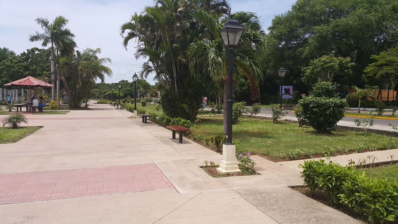 Imagen de los exteriores del Hotel El Maltese. Foto 14