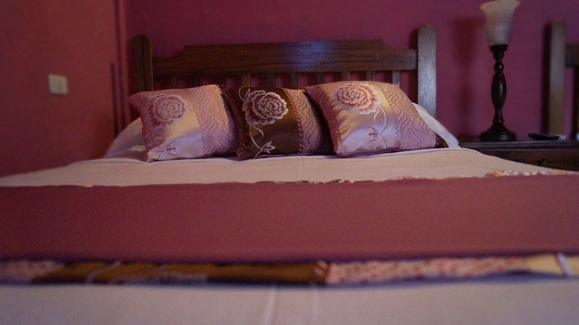 Imagen de la habitación del Hotel El Maltese. Foto 4