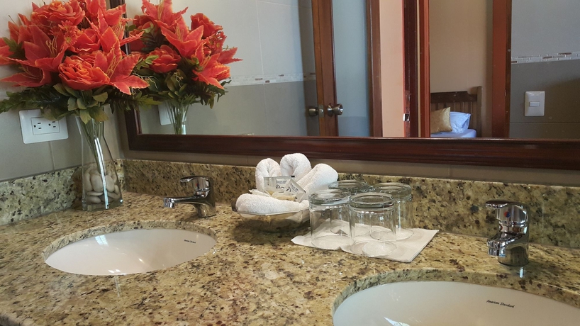 Imagen de la habitación del Hotel El Maltese. Foto 6