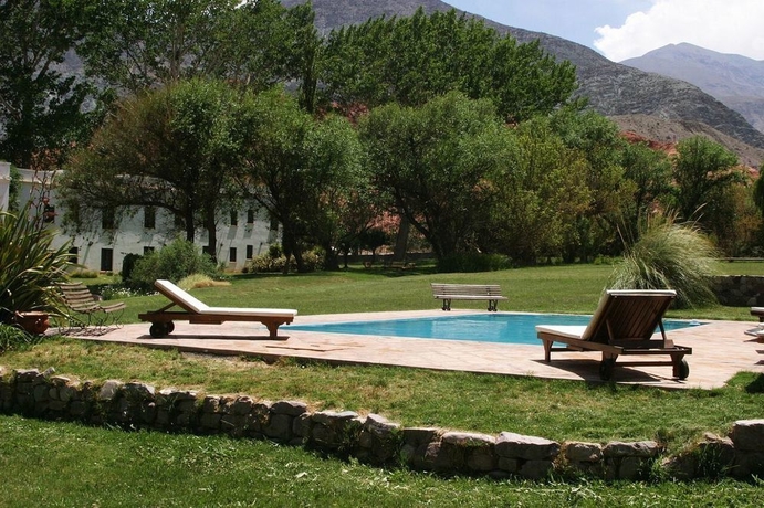 Imagen de la piscina del Hotel El Manantial Del Silencio. Foto 11