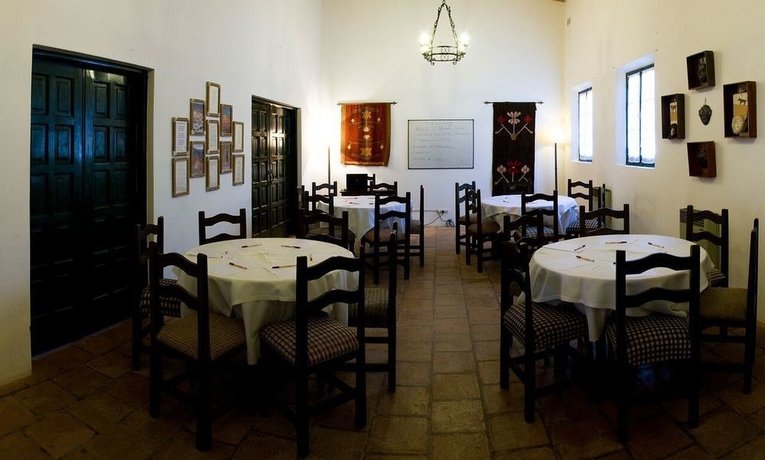 Imagen del bar/restaurante del Hotel El Manantial Del Silencio. Foto 3
